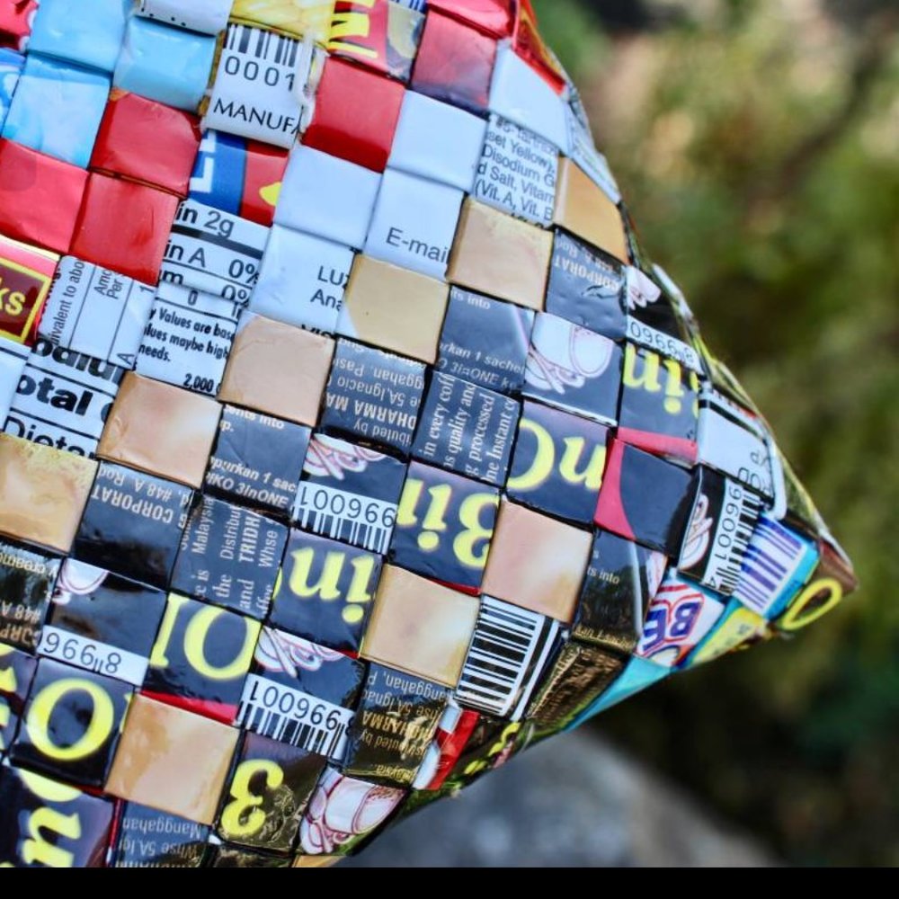 Candy Wrapper Purse - Picture 3 of 8